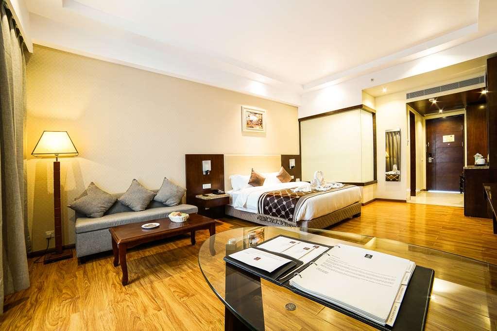 Clarion Inn Jaipur Kukas Room photo